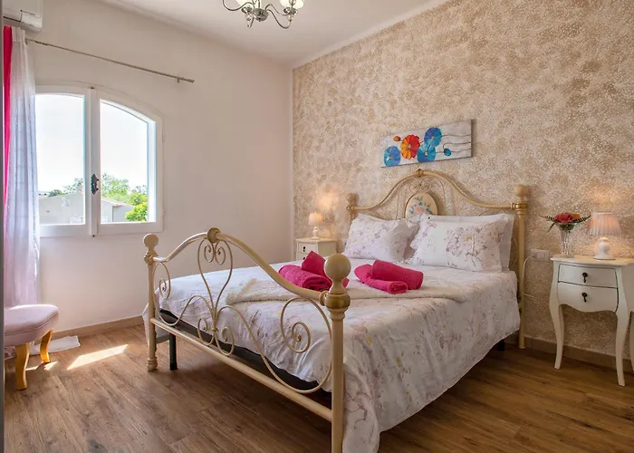 Sara Вилла Сорсо